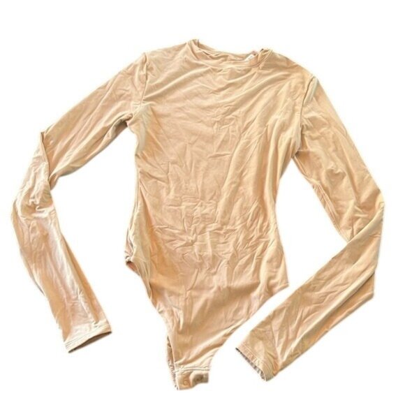 Skims XS FITS EVERYBODY LONG SLEEVE CREW NECK THONG BODYSUIT Clay NWT MSRP $78 - Picture 1 of 6